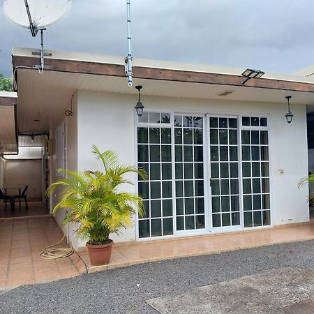 Chaine Lodge Maison Entiere Free Parking & Wifi 3Min De L'Aeroport Faaa Екстер'єр фото