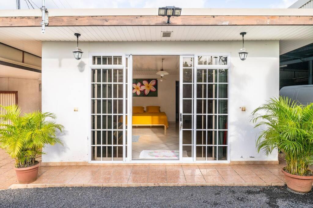 Chaine Lodge Maison Entiere Free Parking & Wifi 3Min De L'Aeroport Faaa Екстер'єр фото